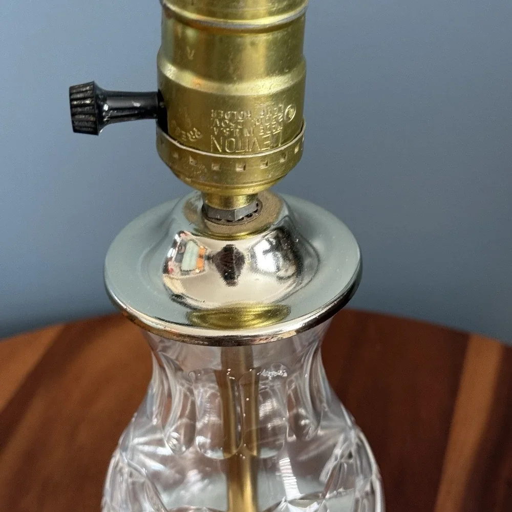 Vintage Cut Glass‎ Accent Lamp Brass-Plated Base 9.5